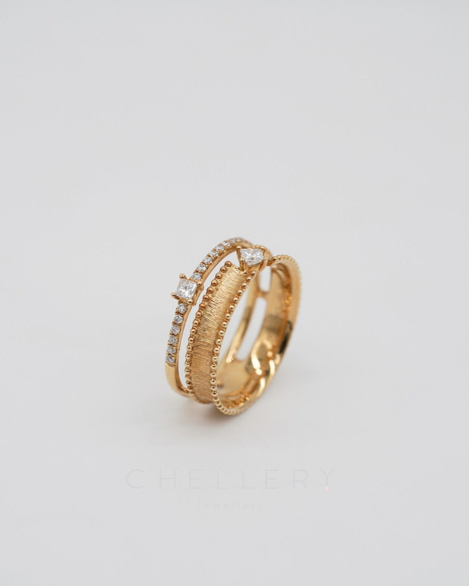 Brushed Style 2-in-1 Diamond Ring