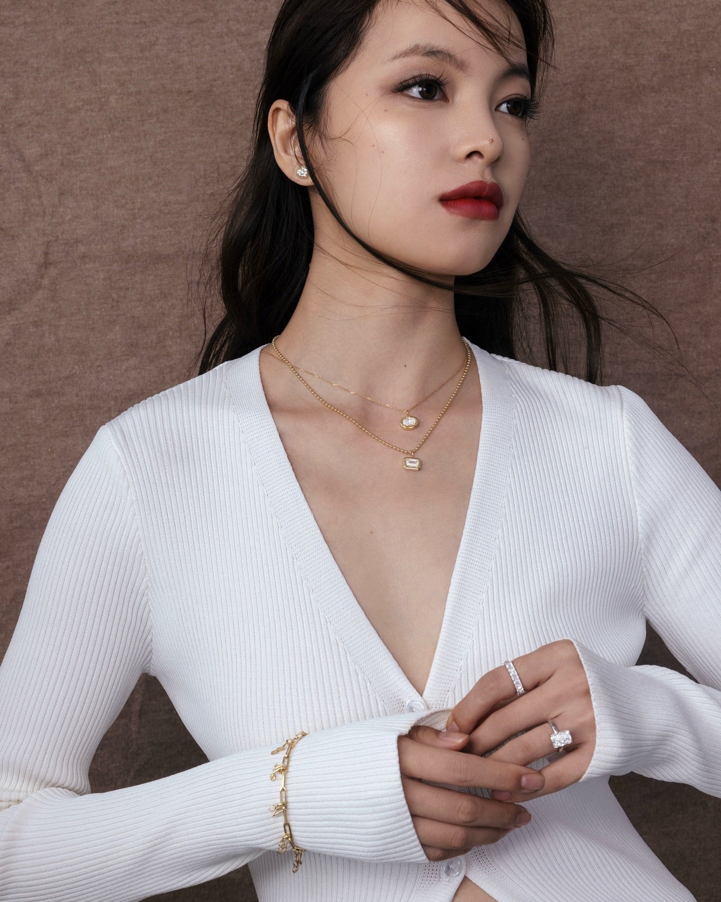 Oval Shaped Diamond Pendant