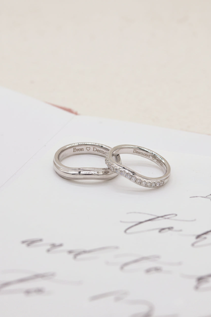 The Aria Wave Wedding Bands