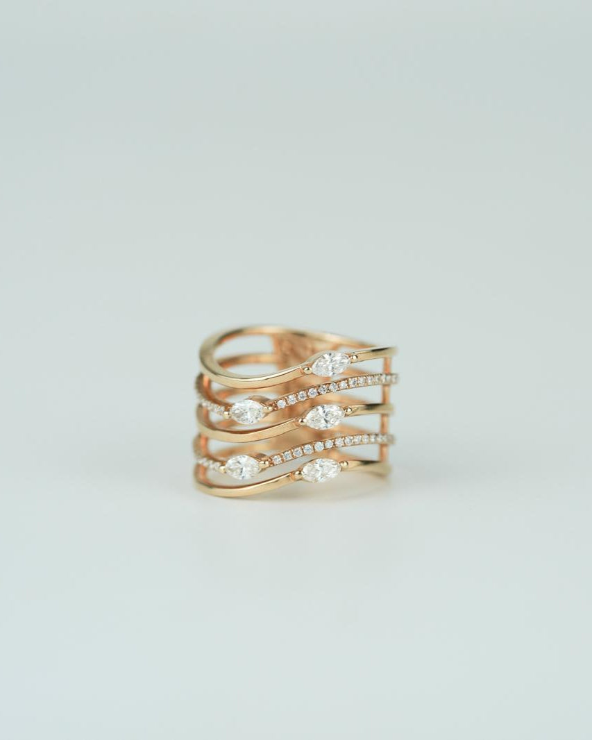Marquise-shaped diamond Curvy Diamond Ring