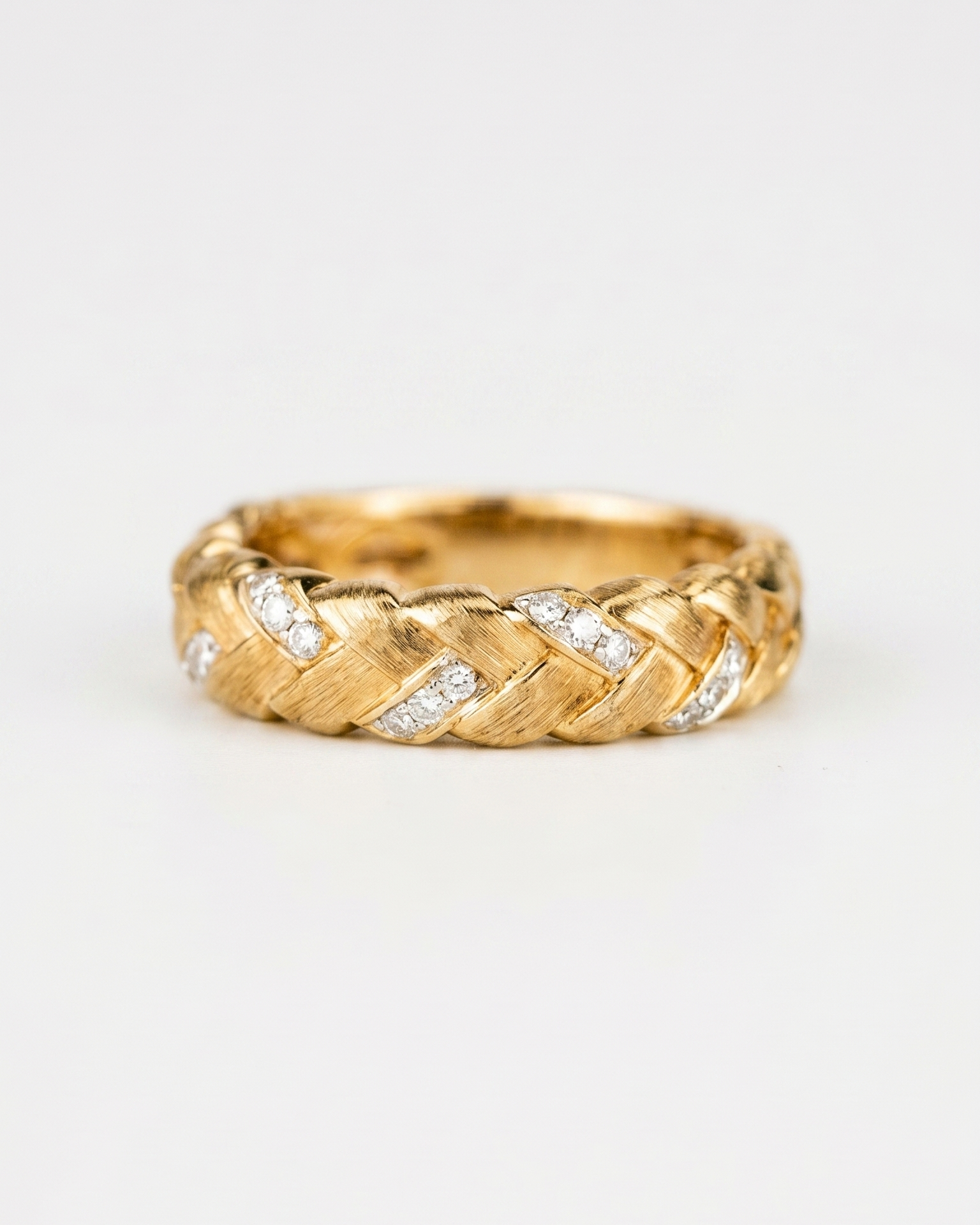 Brushed Style Weave Diamond Ring
