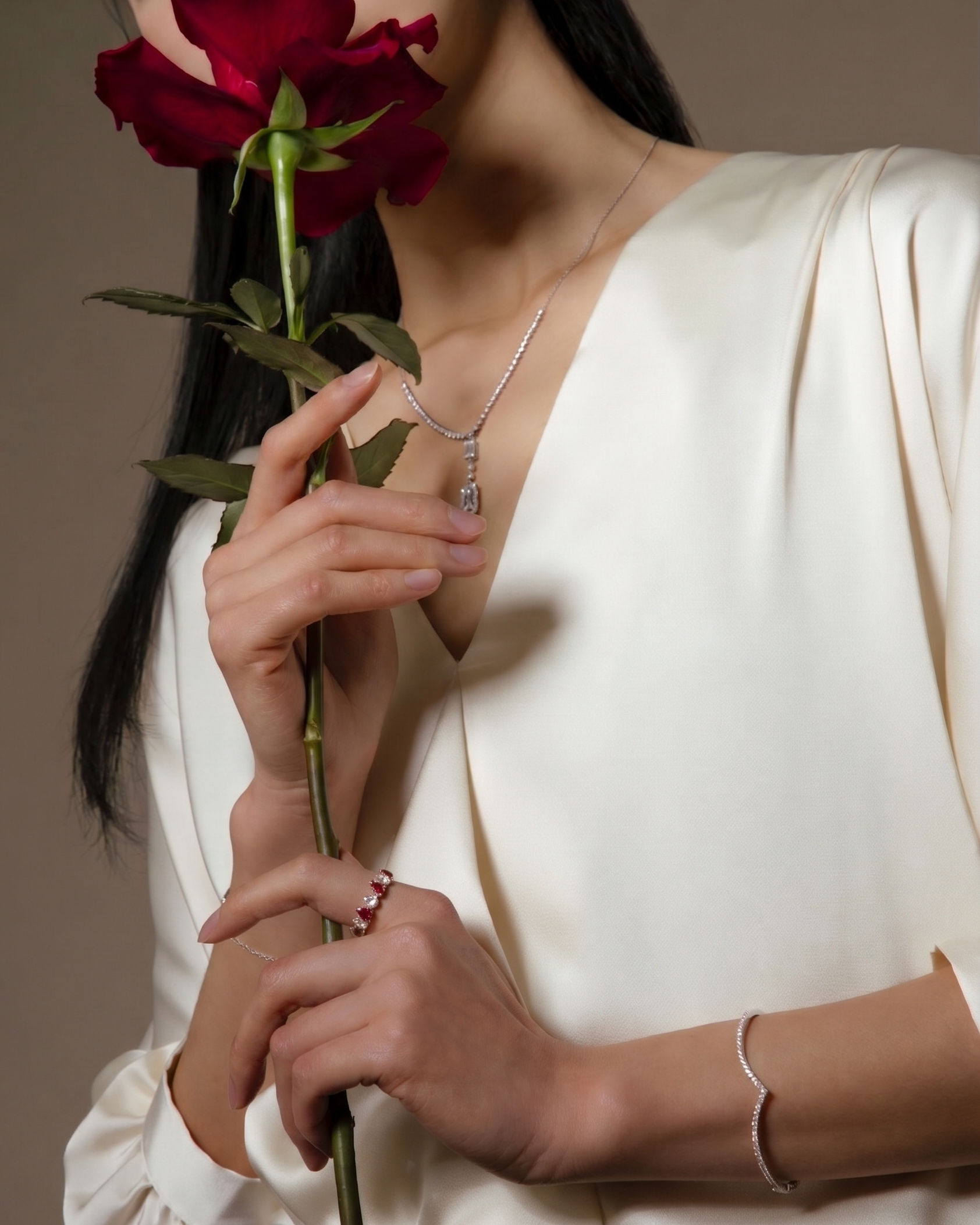 Pear-shaped Ruby & Diamond Ring