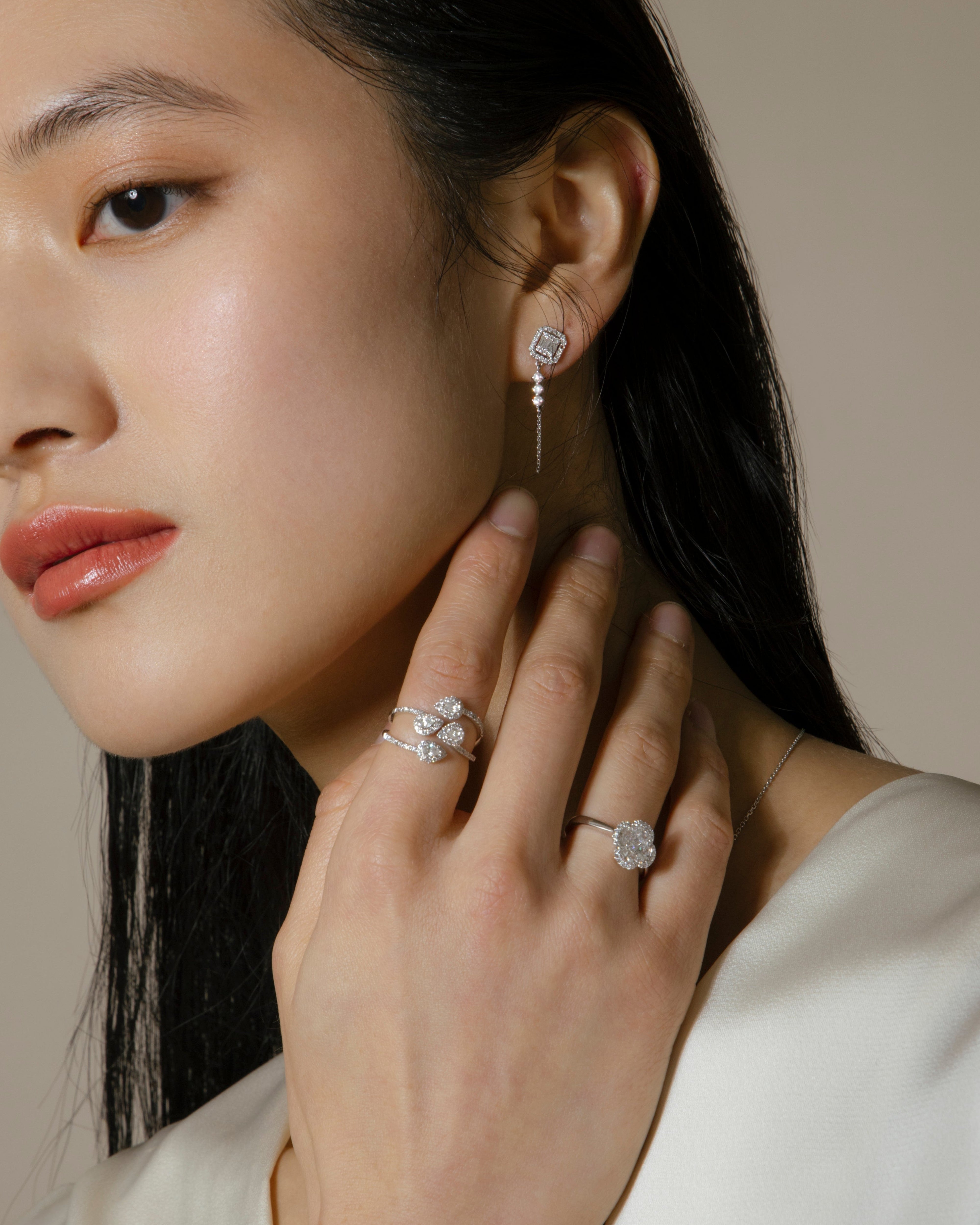Clover Diamond Ring