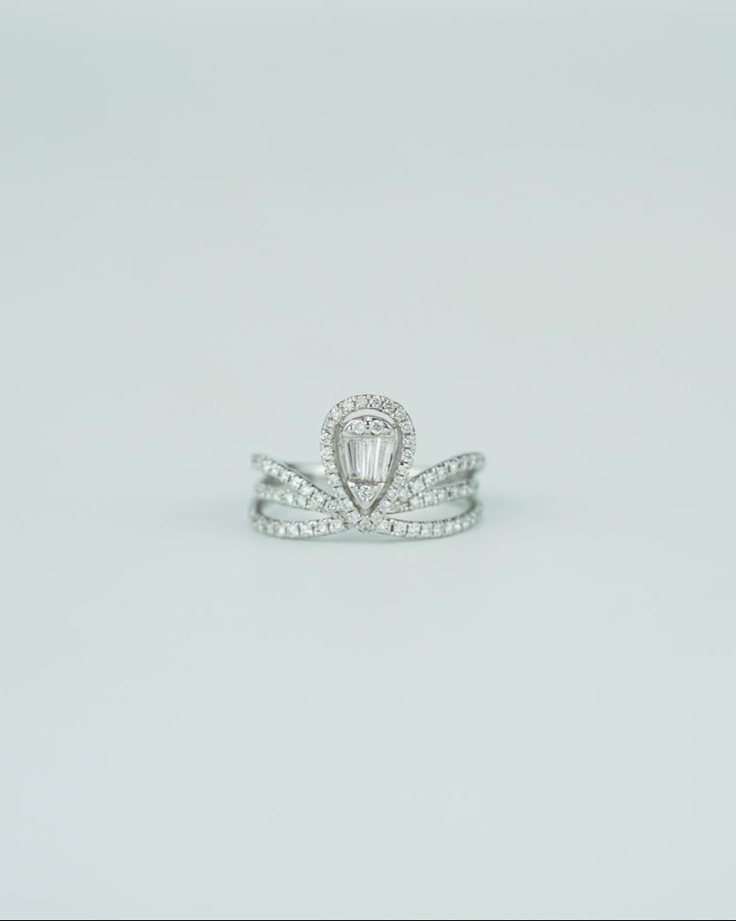 Elysian Pear-shaped Ring