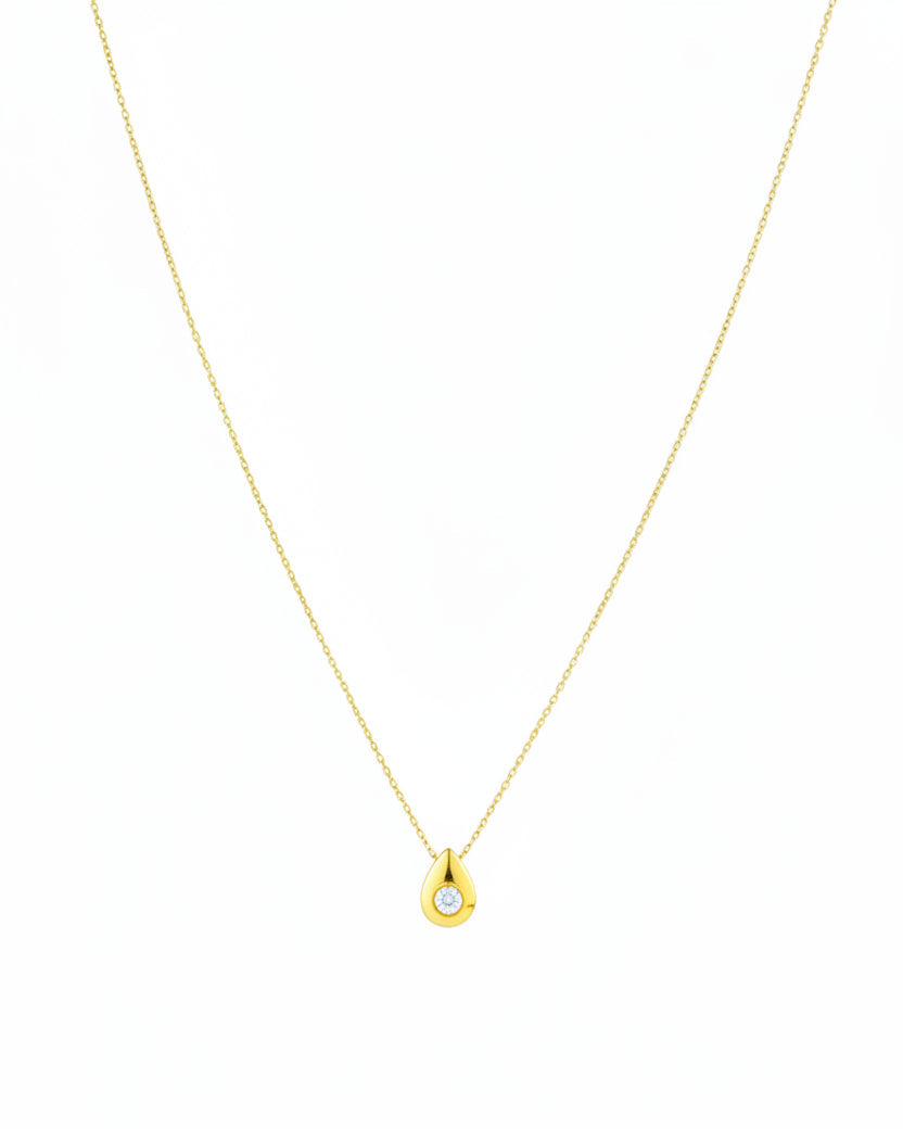 Gold Teardrop Diamond Necklace